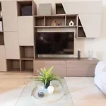I Host - Bottego 아파트