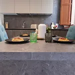 아파트 I Host - Bottego *