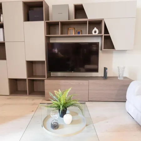 I Host - Bottego Apartment